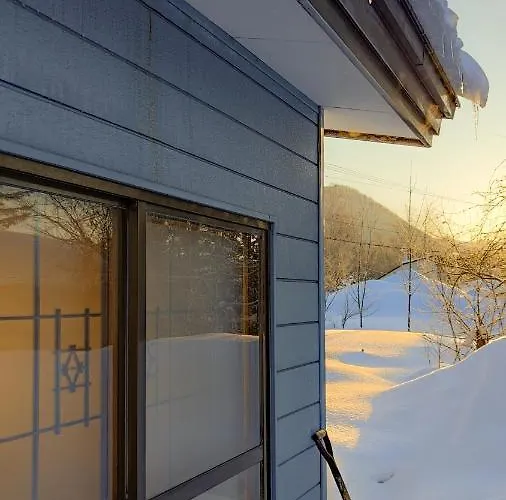 Yukiumi House