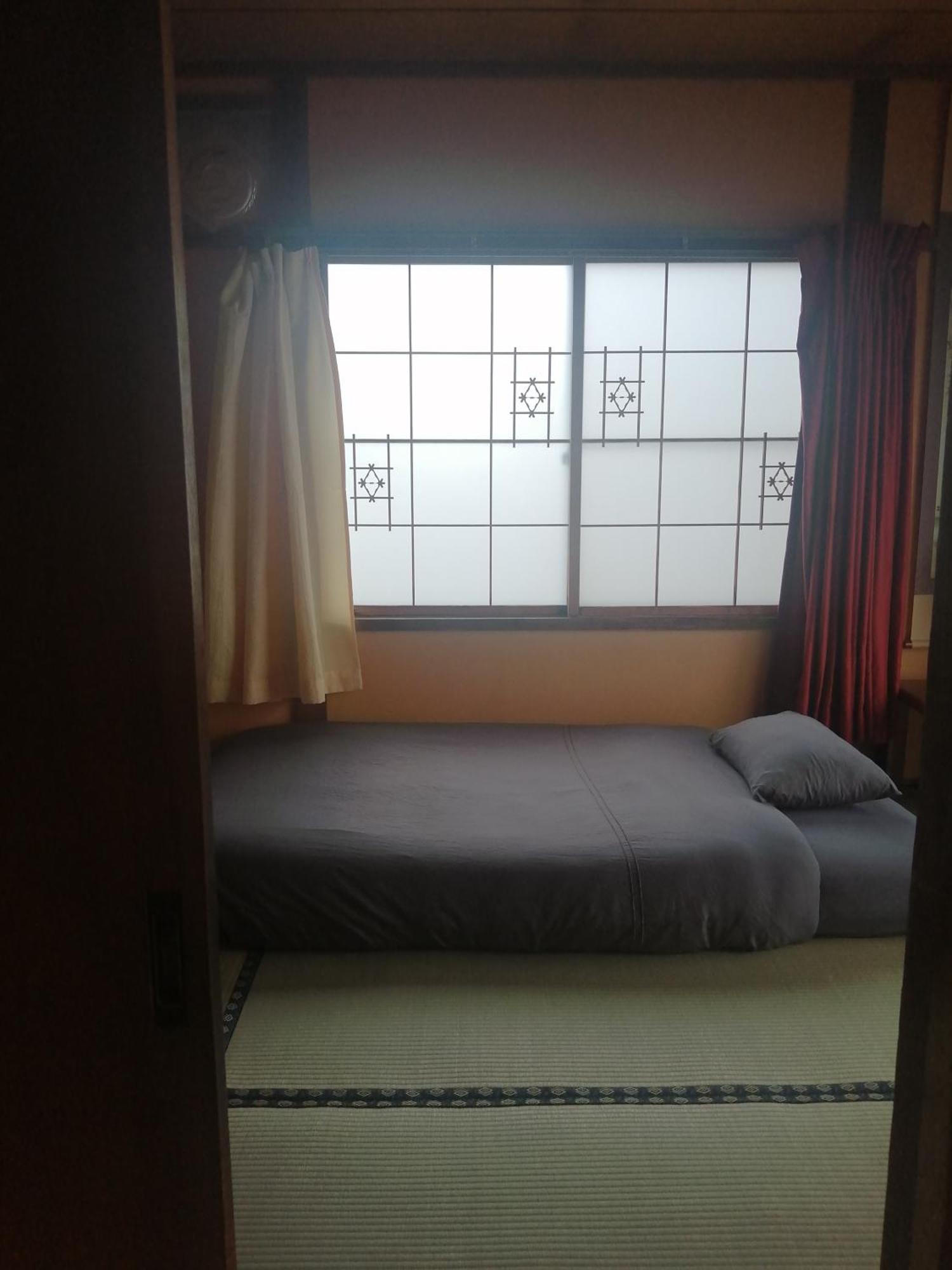 Hostel Yukiumi House *